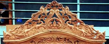 برای مشاهده آلبوم کلیک نمایید: ویترین منبت کاری شده - سقف هلال  کله شیری